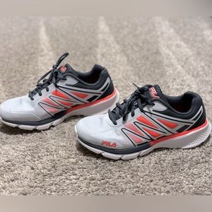 Size 9 Fila, sneakers, blue and coral